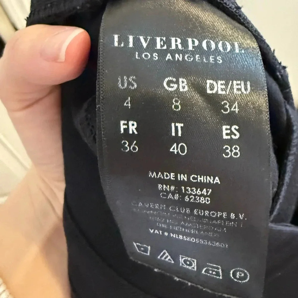 Liverpool Los Angeles Pull On Skinny Leg Black Kelsey Trousers Size 4/27 - Picture 7 of 7